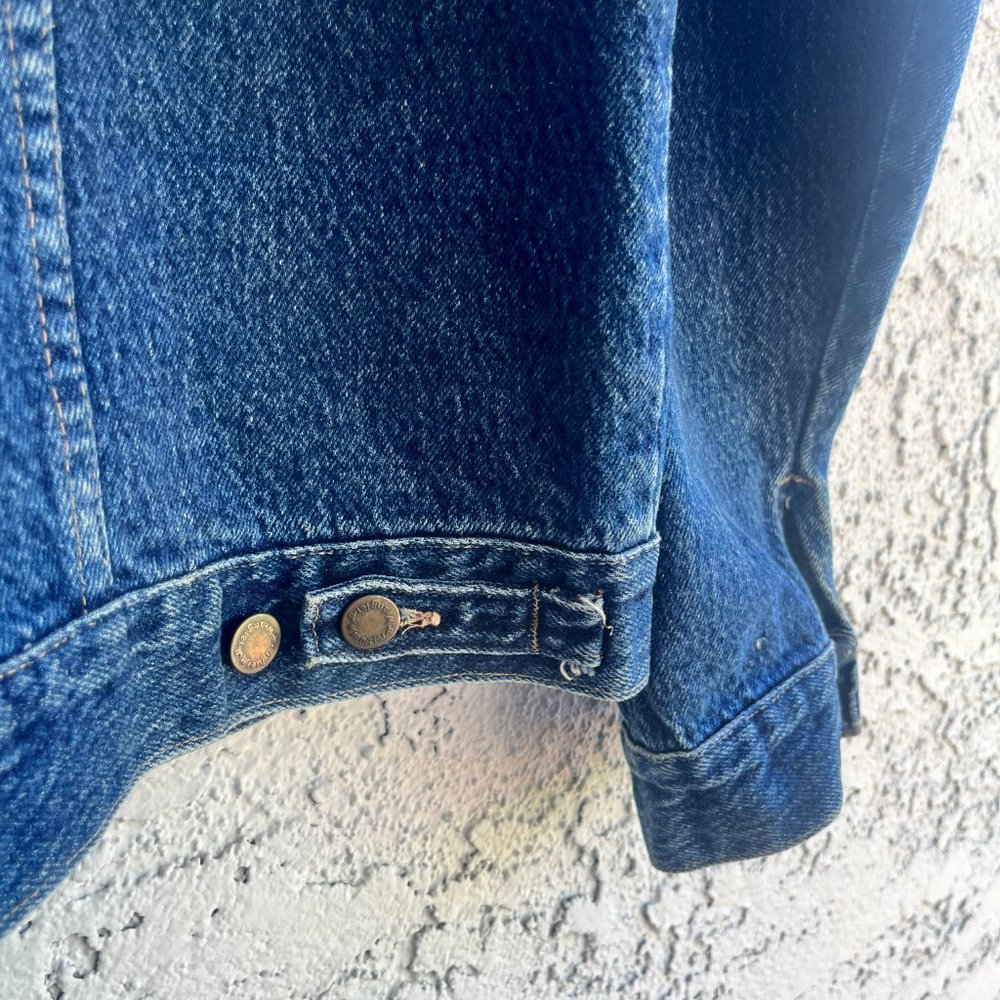 WRANGLER Jean Jacket Like New Condition - Men's Medium - Picture 7 of 8